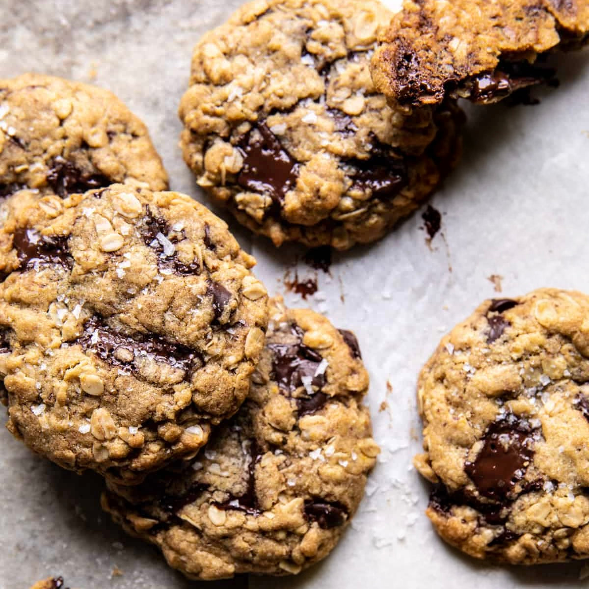 Brown Butter Oatmeal Chocolate Chip Cookies (MON)