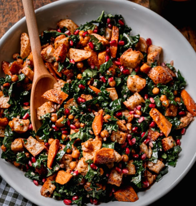 Panzanella Holiday Salad (Holiday 2024)