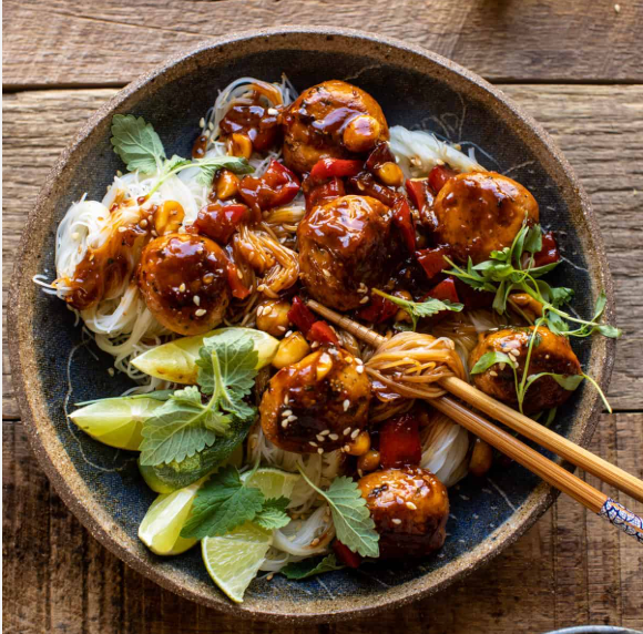 Sesame Ginger Meatballs with Noodle Salad (MON)