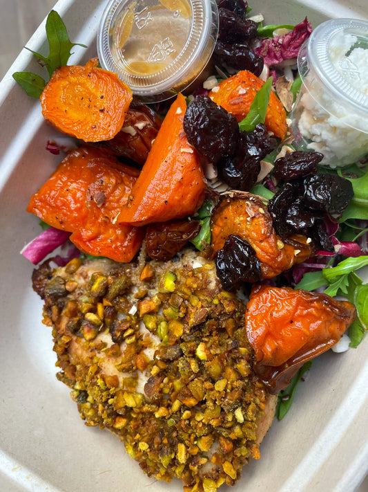 Pistachio-Crusted Chicken with Maple Roasted Carrot Salad (WED)