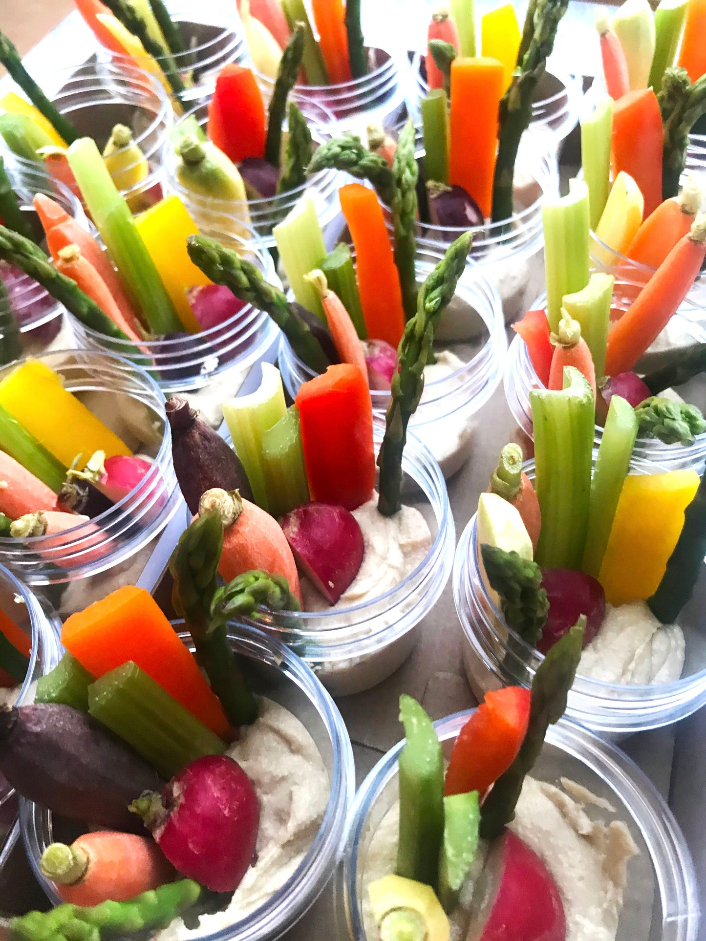 Crudités Box with Hummus (Wed Delivery)