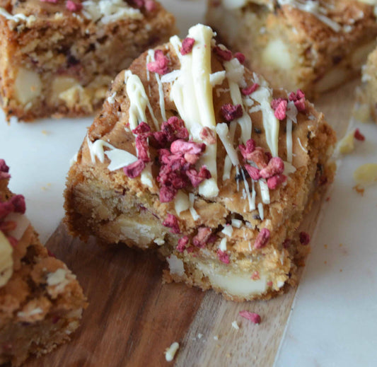 Raspberry Swirl Macadamia Blondies