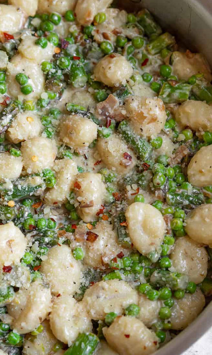 Gnocchi in Spring Alfredo Sauce (MON)