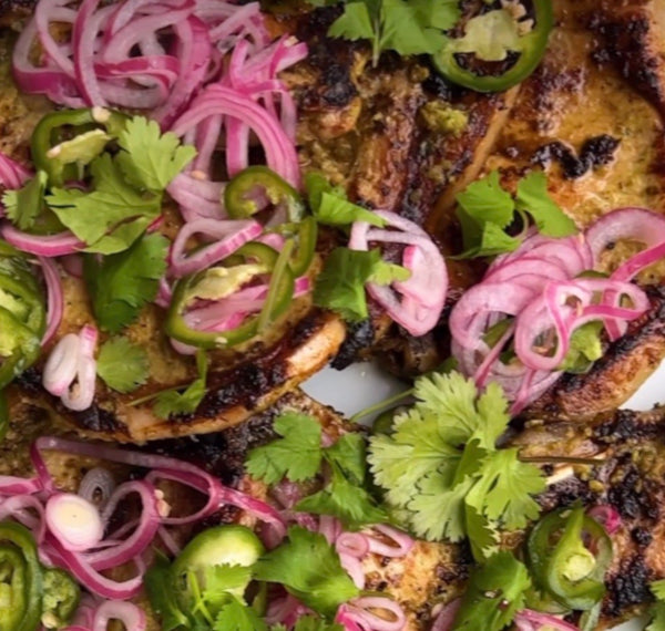Honey Jalapeño Carnitas, Aji Verde (MON)