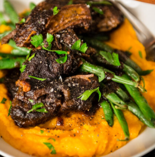 Slow Braised Beef Short Ribs (MON)