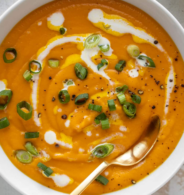 Carrot Coconut Bisque with Gluten Free Garlic Bread (WED)