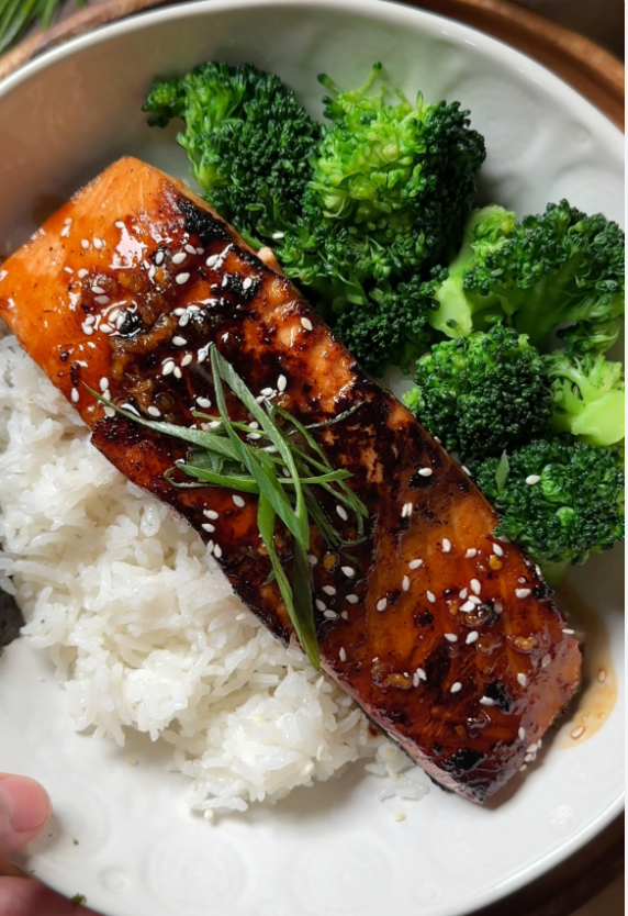 Better Than Takeout Salmon Teriyaki (MON)