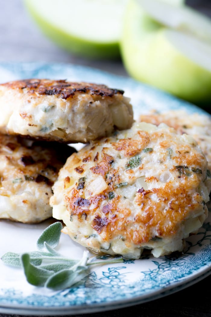 Apple Chicken Sausage Breakfast Patties (MON)